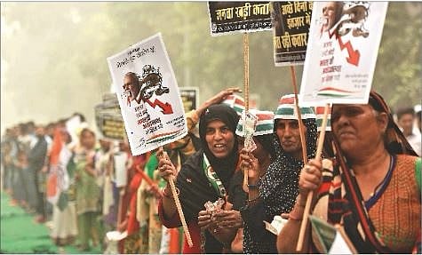 गणतंत्र दिवस विशेषः क्या वास्तव में हम एक जिंदा क़ौम हैं? हमें आता ही नहीं किसी बात पर गुस्सा!