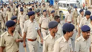 बिहार: व्हाट्सएप ग्रुप में पीएम मोदी की विवादास्पद तस्वीर पोस्ट करने वाला इंस्पेक्टर निलंबित