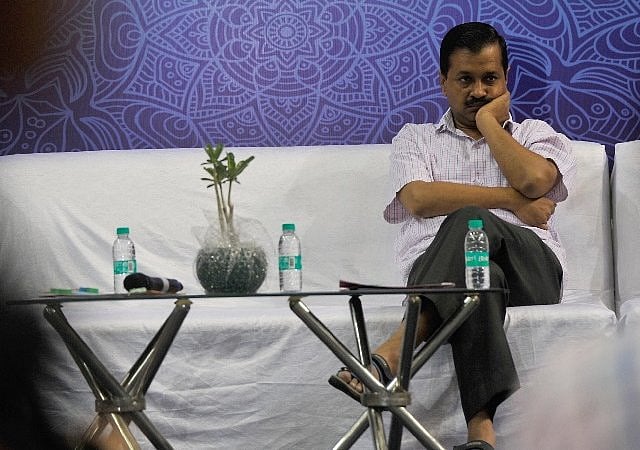 आम आदमी पार्टी को बड़ा झटका, चुनाव आयोग ने 20 विधायकों को अयोग्य घोषित किया