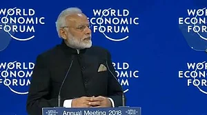 विश्व आर्थिक मंच में दिखा पीएम मोदी की कथनी और करनी का फर्क