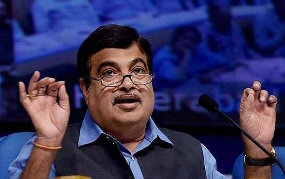 सी-प्लेन की जेटी की नौसेना ने नहीं दी परमीशन, तो भड़क गए नितिन गडकरी, कहा, ‘हम सरकार हैं, सेना और वायुसेना नहीं’