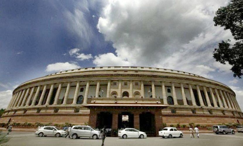 लोकसभा में सरकार की सहयोगी टीडीपी का हंगामा, बजट में राज्य की अनदेखी से नाराज 