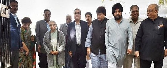  कांग्रेस का ‘आप’ पर आरोप, बड़े मुद्दों से ध्यान भटकाने के लिए किया मुख्य सचिव पर हमला 