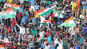 जोहानसबर्ग टी-20 : भारत की जीत में चमके भुवी और शिखर धवन