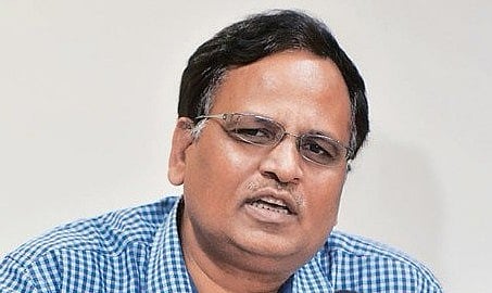 केजरीवाल के मंत्री की बढ़ सकती हैं मुश्किलें, रिश्वत के आरोपी अधिकारी के लॉकर से मिले उनकी संपत्ति के दस्तावेज