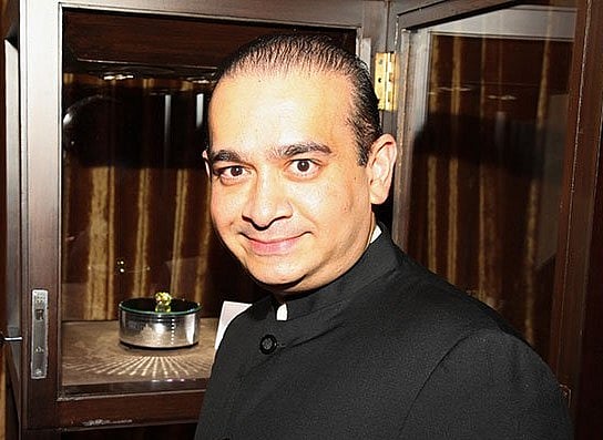 ‘महाघोटाला’ की बात सामने आने से पहले ही एनआरआई बन चुका था नीरव मोदी, कर्ज देने वाला पीएनबी ब्रांच सील