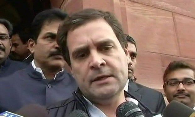 राफेल डील एक घोटाला है: राहुल गांधी