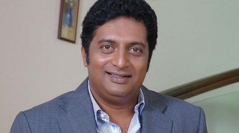 कर्नाटक में बेचा जा रहा है ‘प्रॉमिस टूथपेस्ट’, 2014 में तो फ्लॉप हो गया था: प्रकाश राज