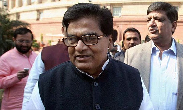 SP सांसद राम गोपाल यादव ने चुनाव आयोग पर लगाए गंभीर आरोप, कहा- 'धृतराष्ट्र' बन गया है EC