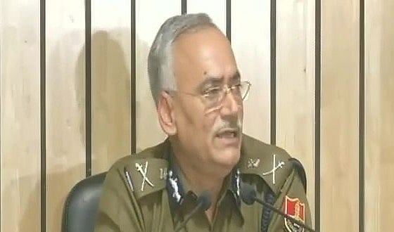 राजस्थान के डीजीपी का पुलिसकर्मियों को आदेश, सोशल मीडिया पर न करें राजनीतिक टिप्पणी