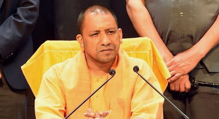 यूपी उपचुनाव में बीजेपी की हार के बाद तबादलों का दौर जारी, 37 आईएएस के बाद अब 43 आईपीएस बदले गए