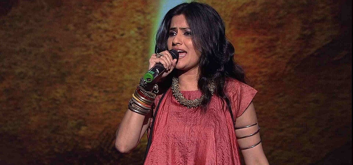 विश्व महिला दिवस: गायिका सोना मोहपात्रा का बयान, पहचान बनाने के लिए महिलाओं को पक्ष में करने होंगे हालात