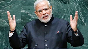 विष्णु नागर का व्यंग्य: सुन लो संघ और विहिप वालों! मोदीजी ने ईसाई धर्मगुरुओं से कहा, वे सबके प्रधानमंत्री हैं