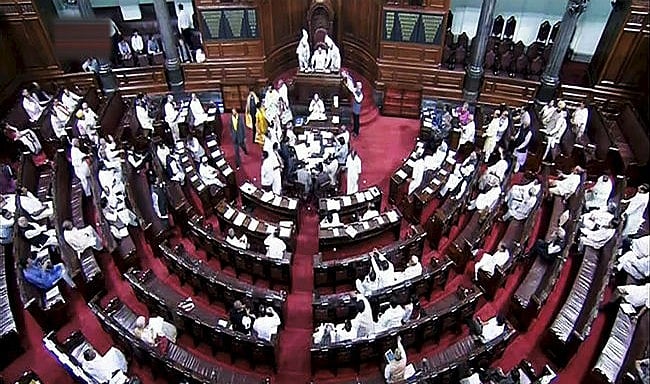 राज्यसभा में सबसे बड़ी पार्टी तो बनी बीजेपी, लेकिन  बहुमत से अब भी बहुत दूर है एनडीए
