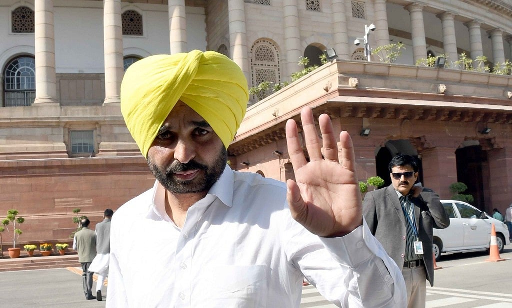 सुप्रीम कोर्ट पंहुचा बजट सत्र बुलाने को लेकर पंजाब सरकार और राज्यपाल का झगड़ा! दोपहर बाद होगी सुनवाई
