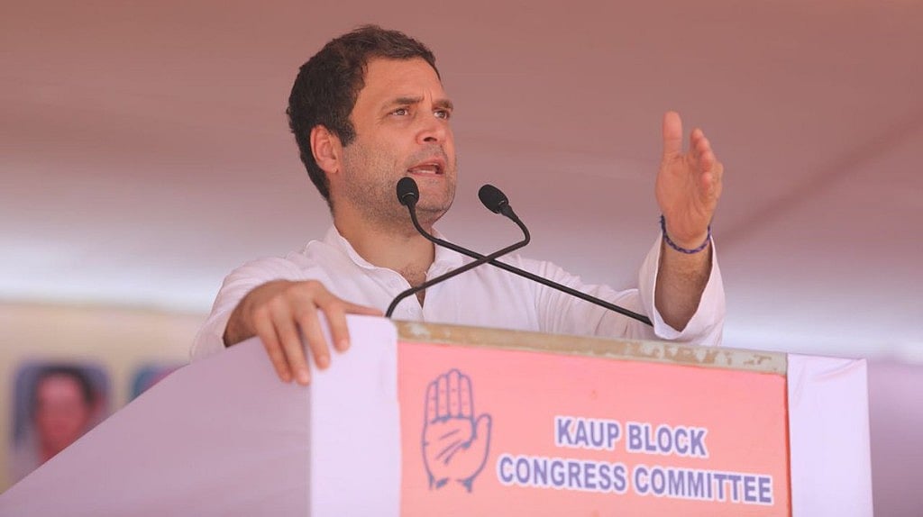 कर्नाटक में बोले राहुल गांधी, 70 सालों से त्याग करने वालों का बीजेपी कर रही है  अपमान  