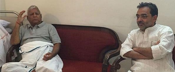 दिल्ली: एम्स में लालू से मिले उपेंद्र कुशवाहा, नए राजनीतिक समीकरण की अटकलें तेज
