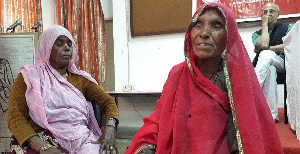 दिल्ली में भोजन के अधिकार पर जनसुनवाई: गरीबों का हक मार रही है केन्द्र सरकार