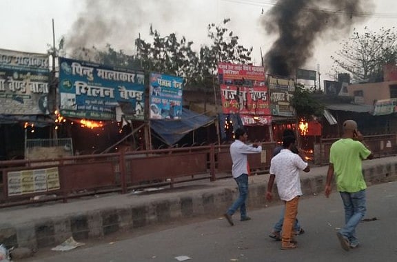 बिहारः औरंगाबाद में रामनवमी जुलूस की आड़ में दंगाईयों ने की हिंसा और आगजनी, घटना के बाद हरकत में आई पुलिस
