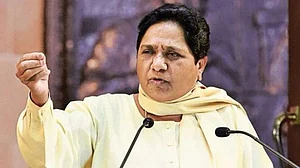 मोदी कार्यकाल के साढ़े चार साल में दलित समुदाय के नाम पर नाटक हुआ: मायावती