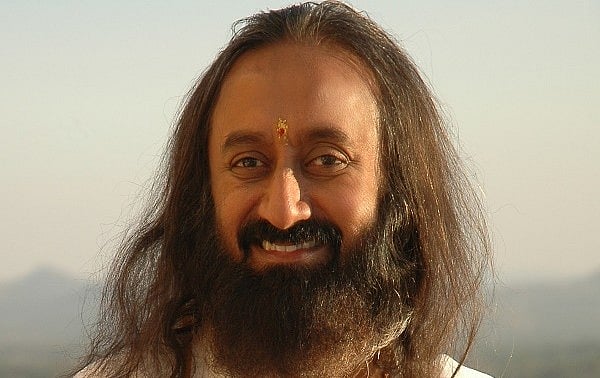 अयोध्या विवाद पर श्री श्री रविशंकर का विवादित बयान, कहा, अगर राम मंदिर नहीं बना तो भारत बन जाएगा सीरिया
