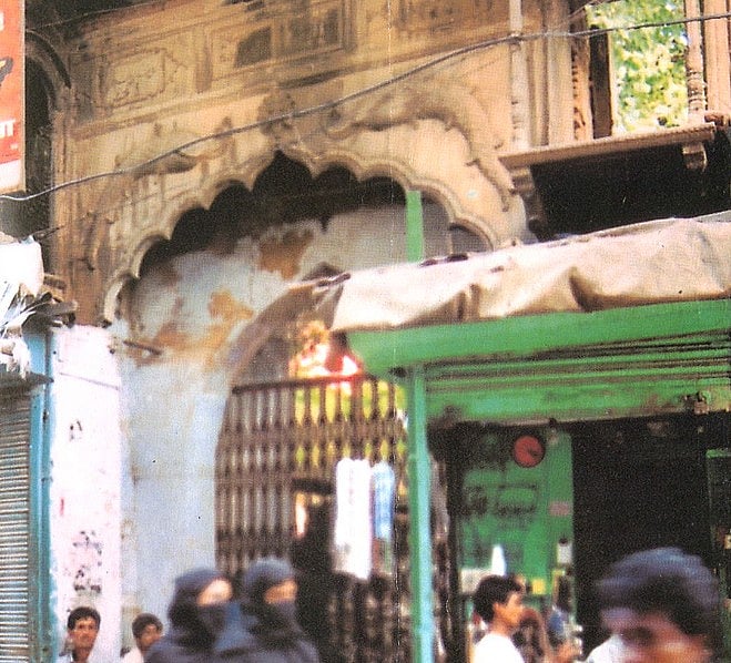 दिल्ली की जिस हवेली में ठहरी थी पंडित नेहरू की बारात, वह आज है भू-माफियाओं के कब्जे में 
