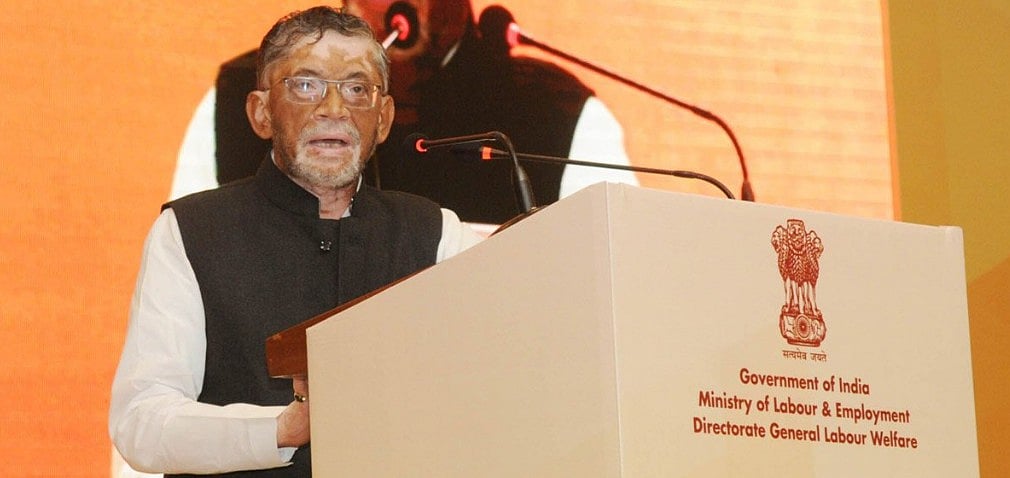 रेप पर मोदी के मंत्री ने कहा, ‘एक-दो घटनाओं का बतंगड़ बनाना ठीक नहीं, रेप की घटनाएं नहीं रोकी जा सकतीं’