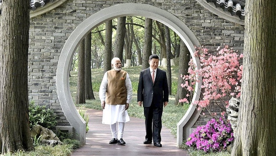 पीएम मोदी की चीन यात्रा का एजेंडा गुप्त क्यों है?