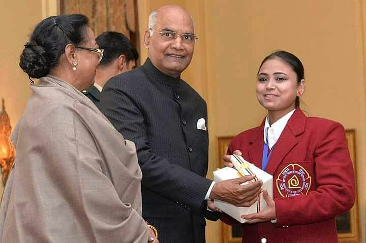 योगीराज में खुलेआम गुंडागर्दी, वीरता पुरस्कार से सम्मानित बहादुर बेटी पर दिनदहाड़े जानलेवा हमला