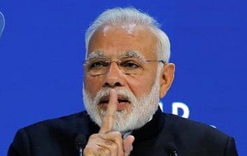 विष्णु नागर का व्यंग्य: मित्रों, हमें वोट दे देना वरना...