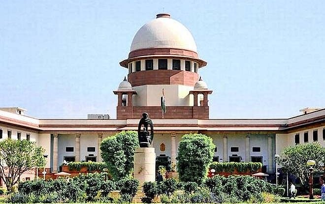 इंदु मल्होत्रा की ‘अवैध’ नियुक्ति के पक्ष में चीफ जस्टिस,  किया सरकार के फैसले का बचाव