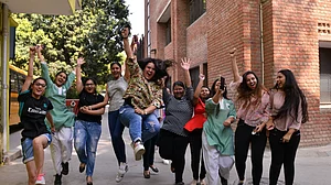 छत्तीसगढ़ बोर्ड का रिजल्ट जारी, 10वीं में सुमन, 12वीं में रितेश ने किया टॉप, छात्र ऐसे चेक कर सकते हैं रिजल्ट