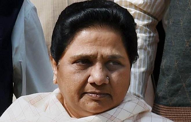 इधर माया ने किया एसपी के साथ गठबंधन का ऐलान, उधर  योगी ने सीबीआई को सौंपा उनके दौर का चीनी मिल मामला
