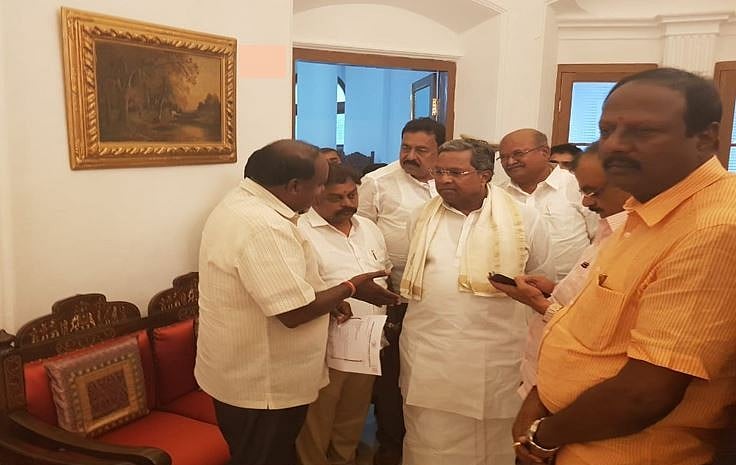 कर्नाटक: कांग्रेस के  दांव से देश भर में मजबूत होगी विपक्षी एकता, दबाव में आएगी बीजेपी !