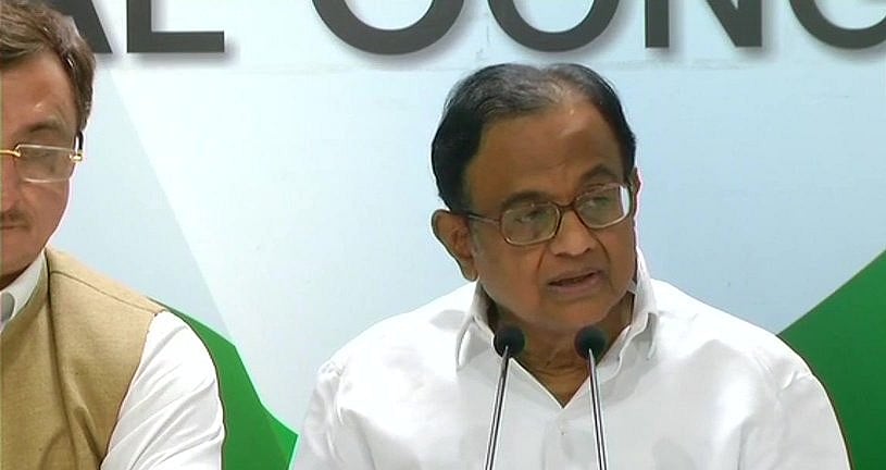 कर्नाटक LIVE: येदियुरप्पा की शपथ पर रोक नहीं, बीजेपी की तरफ से राज्यपाल को दिए पत्र मांगे, अगली सुनवाई कल