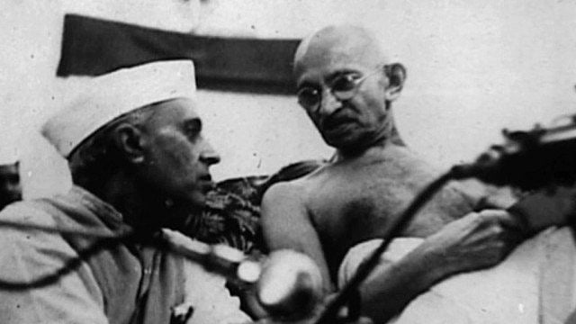 पुण्यतिथि विशेषः नेहरू ने गांधी के विचारों पर चलकर भारत को आधुनिक विश्व के सामने खड़ा किया