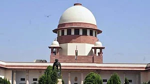 कठुआ रेप: सुप्रीम कोर्ट ने केस को पठानकोट किया ट्रांसफर, सीबीआई जांच की मांग खारिज