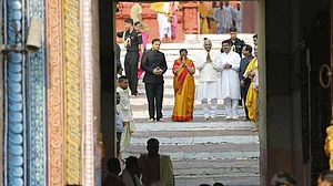 राष्ट्रपति के साथ जगन्नाथ मंदिर में दुर्व्यवहार: आज भी मंदिरों की सामाजिक सत्ता दलितों को मानती है अछूत