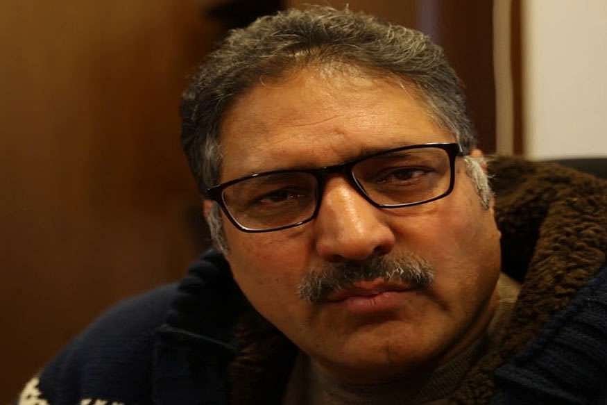 ईद से एक दिन पहले कश्मीर में मीडिया पर हमला, ‘राईज़िंग कश्मीर’ के एडिटर शुजात बुखारी की हत्या
