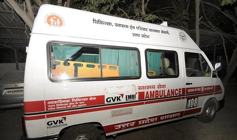 यूपी: आगरा-लखनऊ एक्सप्रेस-वे पर बस ने 9 छात्रों को कुचला, 7 की मौत, 2 घायल