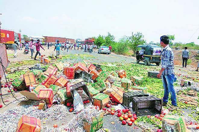 ‘गांव बंद’ आंदोलन: कई राज्‍यों में दूध की किल्‍लत से बढ़ी परेशानी, सब्जियों के बढ़े दाम