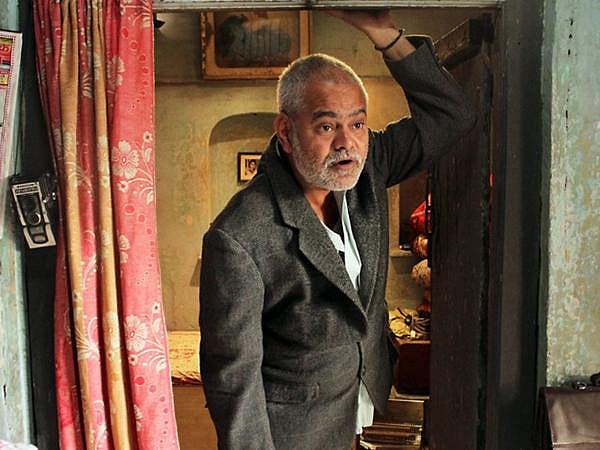 छोटी फिल्मों में कैरेक्टर मिलते हैं और बड़ी फिल्मों से पैसे: अभिनेता संजय मिश्रा 