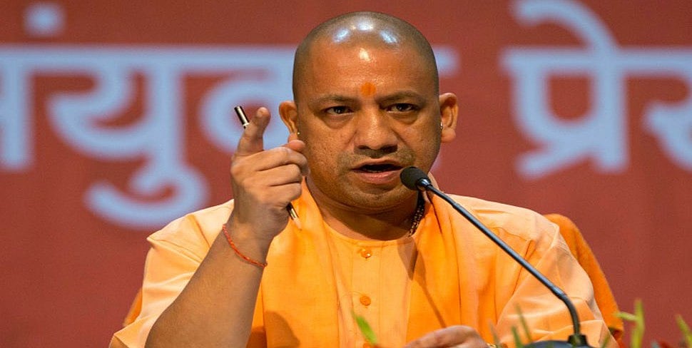 भ्रष्टाचार मामले में सीएम योगी के प्रमुख सचिव को क्लीन चीट, हरदोई के व्यापारी ने घूस मांगने का लगाया था आरोप 