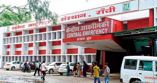 झारखंड: रिम्स में ‘जूनियर डॉक्टर्स’ और ‘नर्सों’ की हड़ताल से 14 मरीजों की मौत
