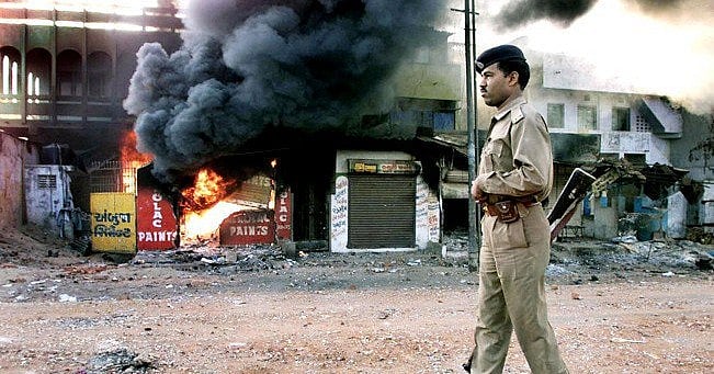 नरोदा पाटिया  केस में तीन दोषियों को 10-10 साल की सजा, 2002 के गुजरात दंगों में इलाके में हुआ था नरसंहार