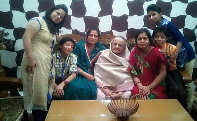 बुराड़ी कांड: किसी बीड़ी वाले बाबा के संपर्क में था परिवार, पुलिस कमिश्नर को मिली अनजान चिट्ठी में दावा