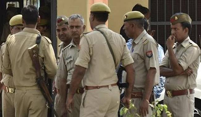उत्तर प्रदेश: योगी सरकार में अपराधी बेखौफ, प्रतापगढ़ में दो व्यापारियों की गोली मारकर हत्या, स्थिति तनावपूर्ण