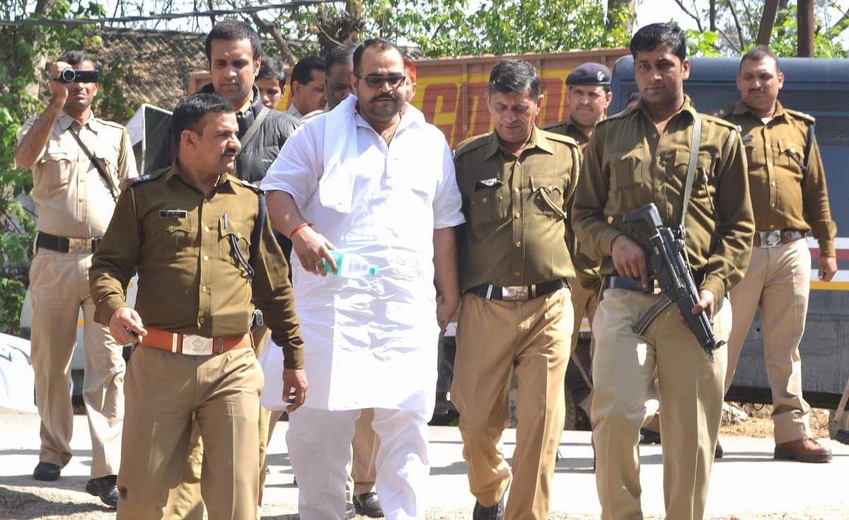 पहली फोटो देखकर किसी ने कहा, सीने पर तो नहीं लगी गोली, सुनील राठी ने फिर सीने में गोली मारी, और भेज दिया फोटो