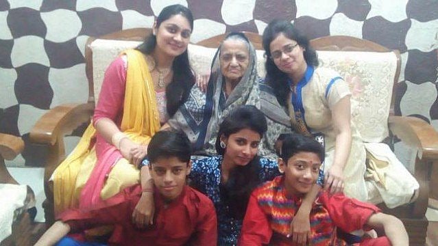 बुराड़ी: 11 मौतों ने समाज के सामने खड़े किए कई सवाल