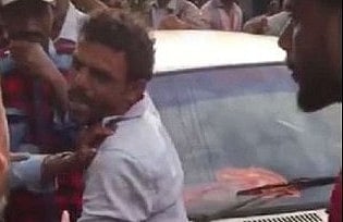 कर्नाटक: बच्चा चोरी के शक में मेंगलुरु में एक बाप पर ही टूटा भीड़ का कहर, रोती बच्ची की पुकार भी नहीं सुनी